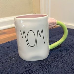 Rae Dunn MOM Spring Tulip Flower Handle Pink White Green 16oz Ceramic Mug Rare